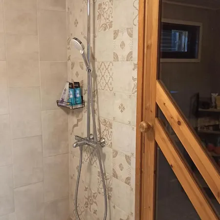 Talo Uima-altaalla * Hämeenlinna