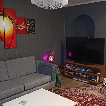 Feriehus Talo Uima-altaalla