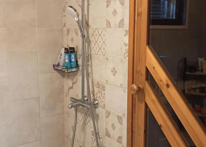 Talo Uima-altaalla * Hämeenlinna