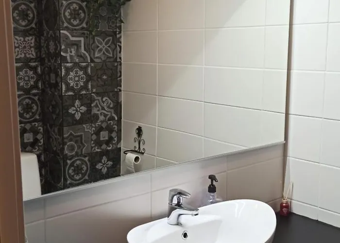 Talo Uima-altaalla Hämeenlinna