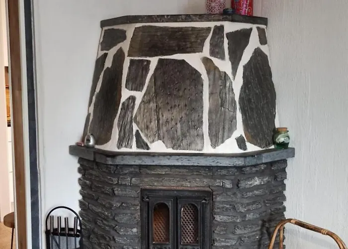 Talo Uima-altaalla Semesterbostad