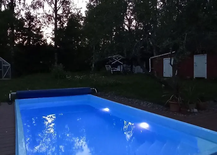 Talo Uima-altaalla Semesterbostad